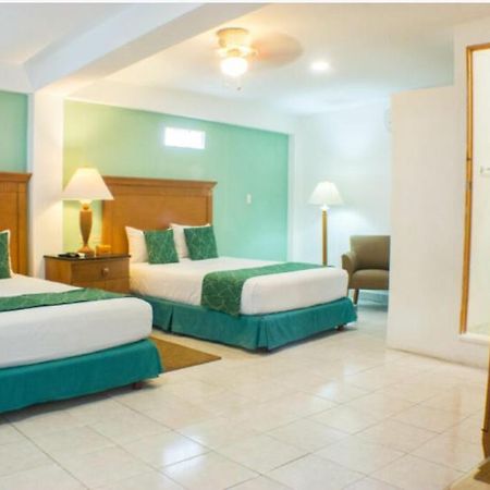 Hotel Central Station Tulum Kültér fotó